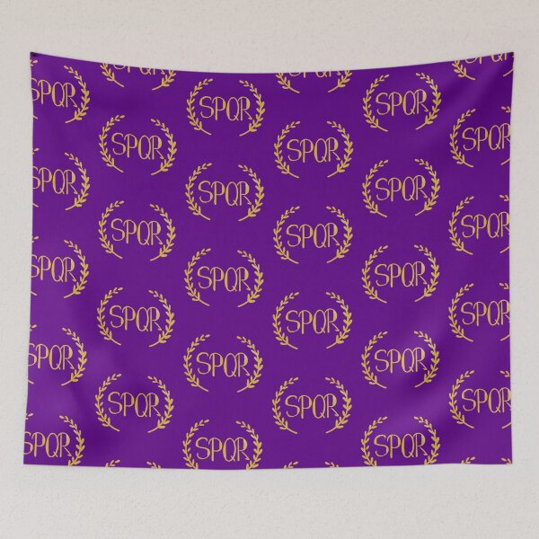 Aperçu de l'œuvre chemise camp jupiter - version illustration spqr violet créée et vendue par FandomsShirtsPH Inc.