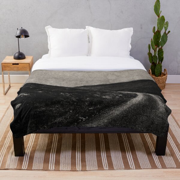 NOIR / Destination Unknown Throw Blanket