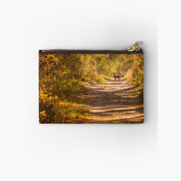 Artikelvorschau, Hirsch im Wald entworfen und verkauft von bittervictory.