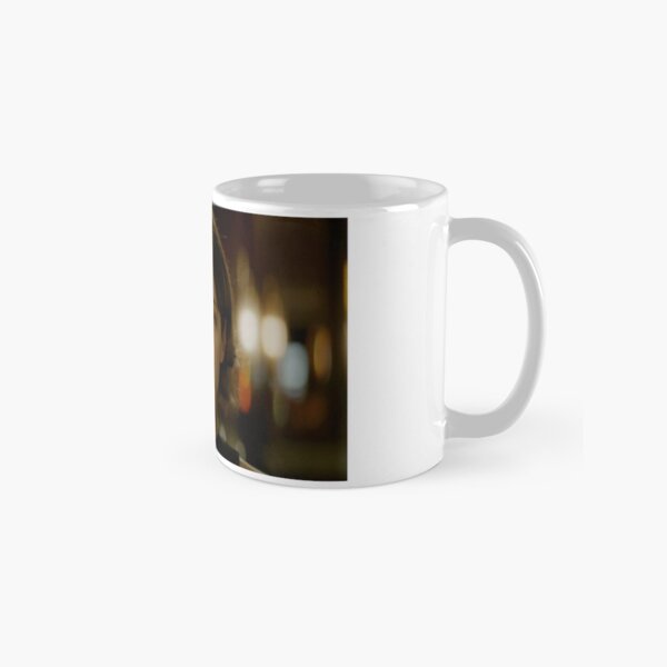 Vista previa del artículo con la obra «Ugh», diseñado y vendido por Fun Stuff Merch.