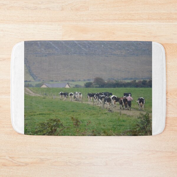 Artikelvorschau, Farmer & Cows Dingle Ireland entworfen und verkauft von Autographix.
