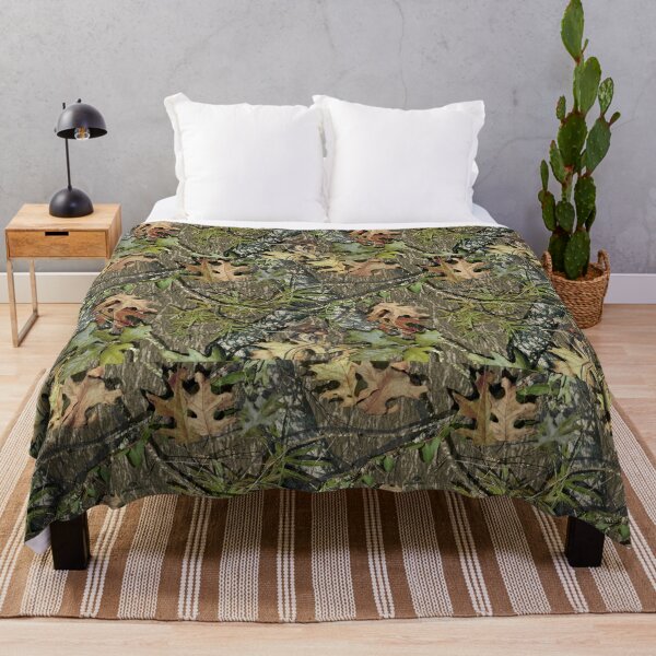 Realtree Square Accent Pillow  Realtree Camo Bed Accent Pillows in all  Colors!