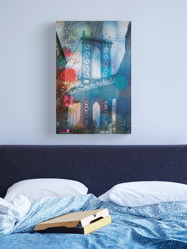 Thumbnail 2 von 3, Leinwanddruck, 02 Manhattan Bridge im Regen romantisch Blumen Margarita Art designt und verkauft von Margarita-Art.