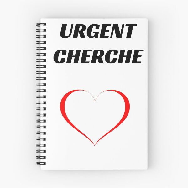 Aperçu de l'œuvre t-shirt AMOUR créée et vendue par nellyhay.