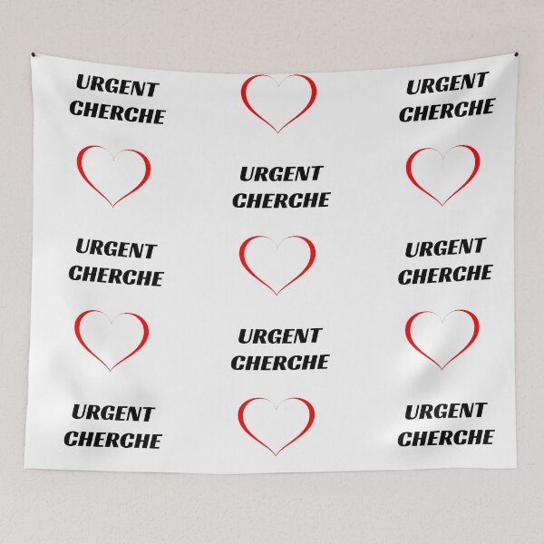 Aperçu de l'œuvre t-shirt AMOUR créée et vendue par nellyhay.