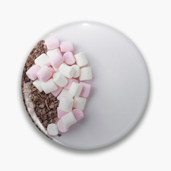 Artikelvorschau, Schokoladengranulat und Marshmallows Yin Yang entworfen und verkauft von Karrakunga.