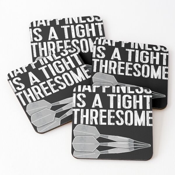 Artikelvorschau, Happiness Is A Tight Threesome Dart Team entworfen und verkauft von brightandbold.