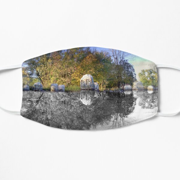 Rocks Reflecting Flat Mask