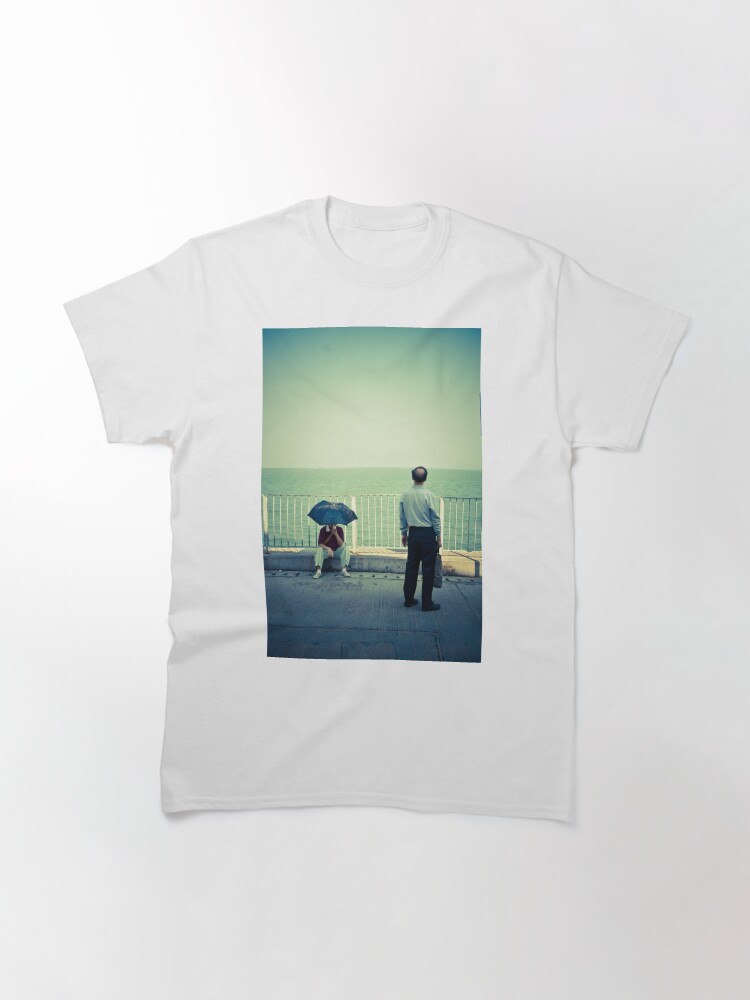 Alternate view of Zen Beach, Cheung Chau, Hong Kong Classic T-Shirt