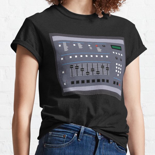 SP 1200 - Producer Life Gear - Iconic Beat Machine Series #7 (No Text) Classic T-Shirt