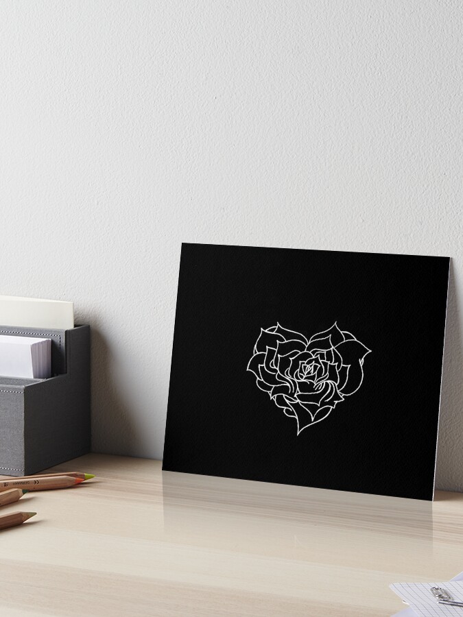 Aperçu 1 sur 2. Impression rigide avec l'œuvre Rose minimale - blanc sur noir créée et vendue par Onirographica.