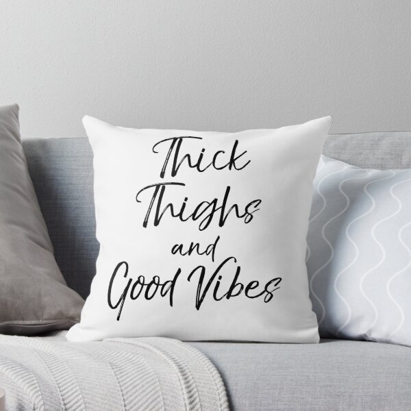 Artikelvorschau, Cute Thick Thighs and Good Vibes Funny Workout Quote entworfen und verkauft von TNDesignStudio.