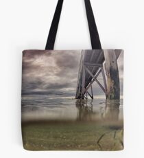 Water level Tote Bag
