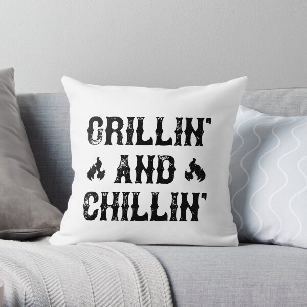 Grillin und Chillin Geschenk für Papa Vatertag Dekokissen