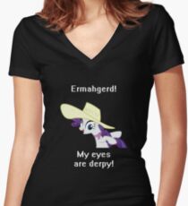 Ermahgerd! Women's Fitted V-Neck T-Shirt
