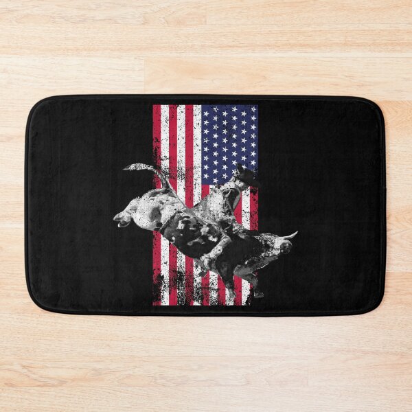 Artikelvorschau, Patriotischer Rodeo-Cowboy-Bullenreiter mit amerikanischer Flagge entworfen und verkauft von Gold Wings Tees.