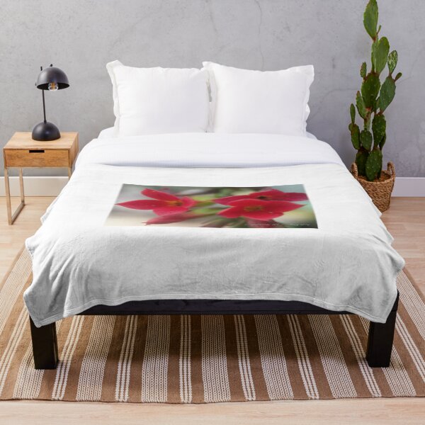 Item preview, Flores rojas designed and sold by Mathilde GT.