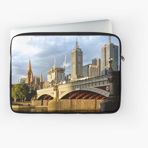 DUSK IN MELBOURNE Laptop Sleeve