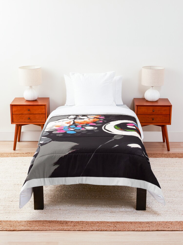 Alternate view of Banksy - Monkey with Headphones Comforter