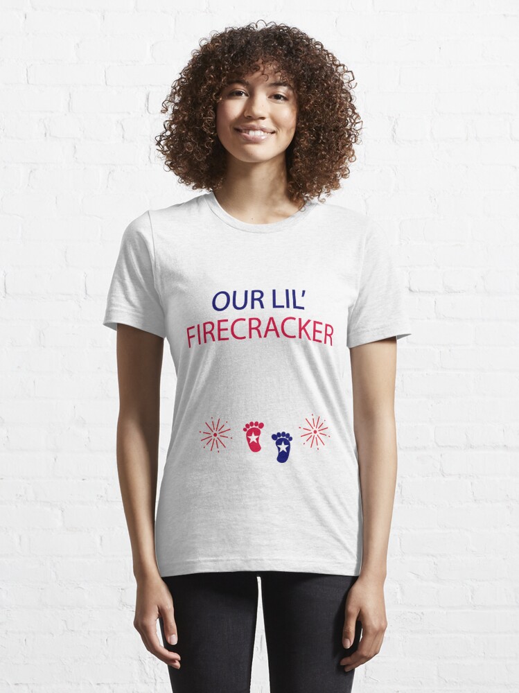 Expecting A Little Firecracker New Mom 4th Of July Pregnancy Shirt