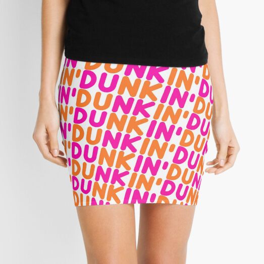 y mi Dunkin 'Donuts Iced Coffee y diseño de donas. Se puede encontrar en mi colección inspirada Dunkin 'Donuts. <3 <3 <3 Minifalda