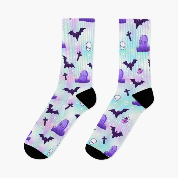 Aperçu de l'œuvre Pastel Goth Kawaii créée et vendue par Tee Kaboom!.