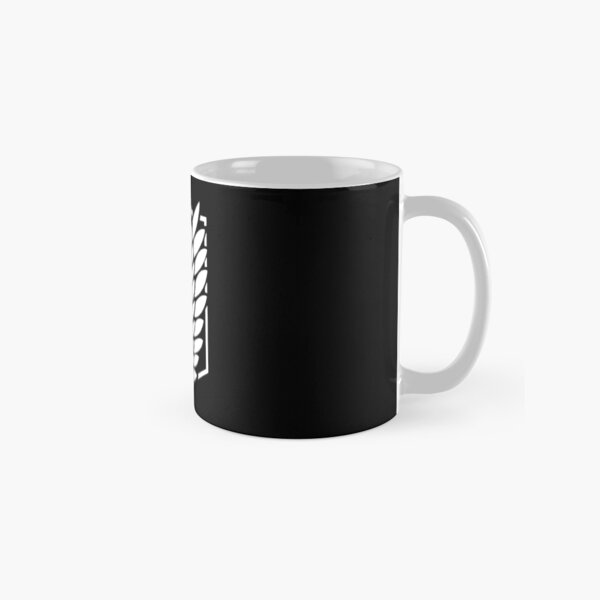 Attaque vintage sur le Titan's Logo Anime Black T-shirt classique Mug classique