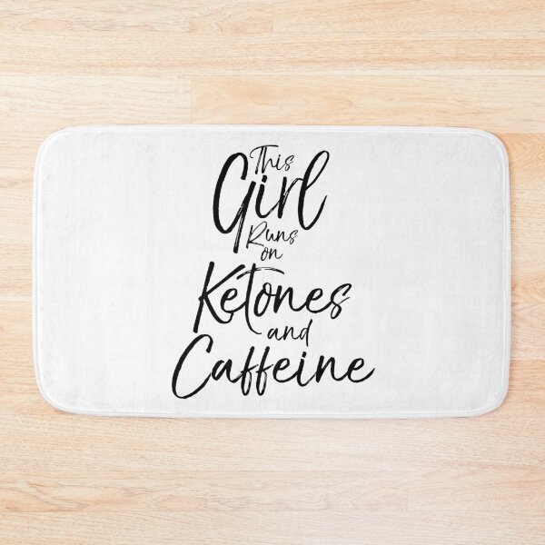 Artikelvorschau, Dieses Mädchen läuft mit Ketonen und Koffein. Lustiges Keto-Zitat entworfen und verkauft von TNDesignStudio.