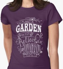 AWESOME GARDENING T SHIRT Women's Fitted T-Shirt