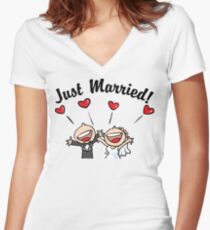 Just Married Women's Fitted V-Neck T-Shirt
