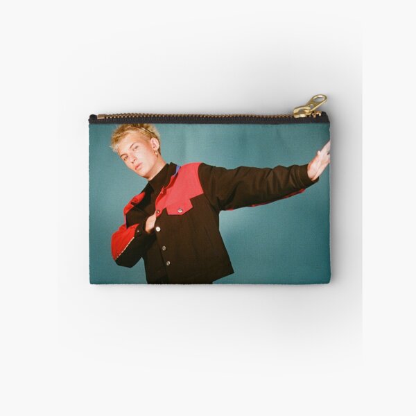 Item preview, GUS DAPPERTON designed and sold by Retrop0lis.