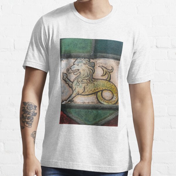 medieval lion dragon stained glass Essential T-Shirt