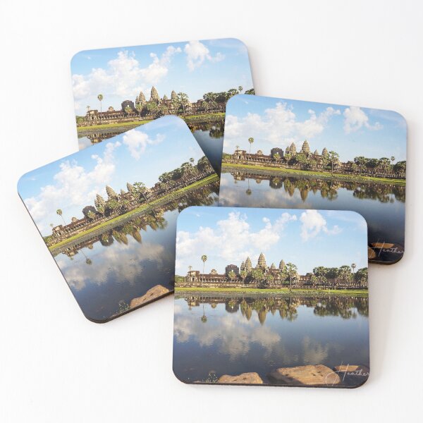 Item preview, Había muchos de nosotros presenciando el sol en su trayectoria diaria proyectando hermosos reflejos a medida que avanzaba. designed and sold by For The Love Of Travel.