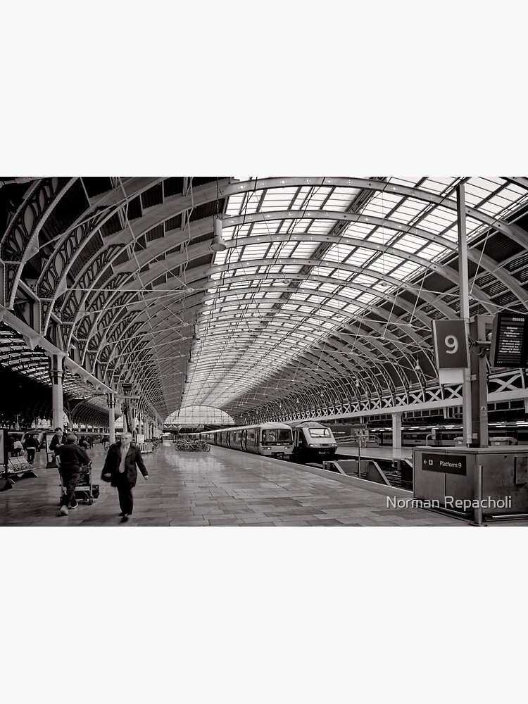Paddington Platform 9 - London - Britain by keystone