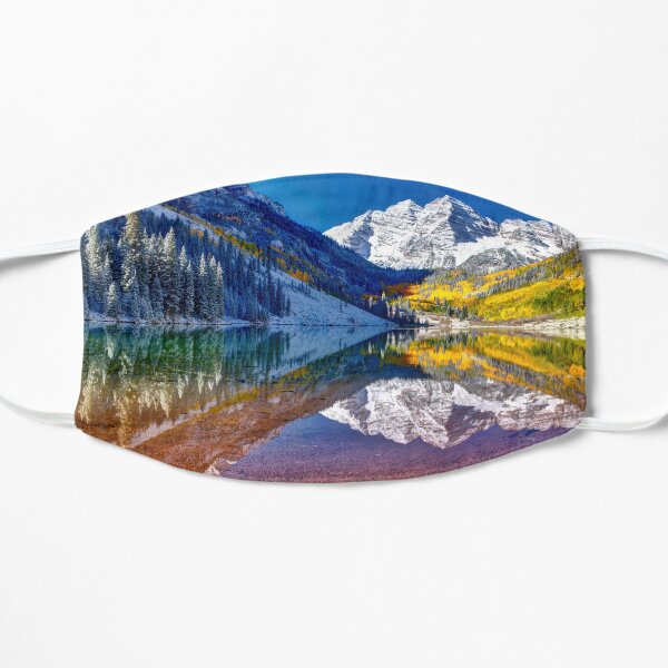 es ist" -
Emily Dickinson
Es war spektakulär! Maroon Bells Early Morning während der Herbstsaison in Aspen Flache Maske