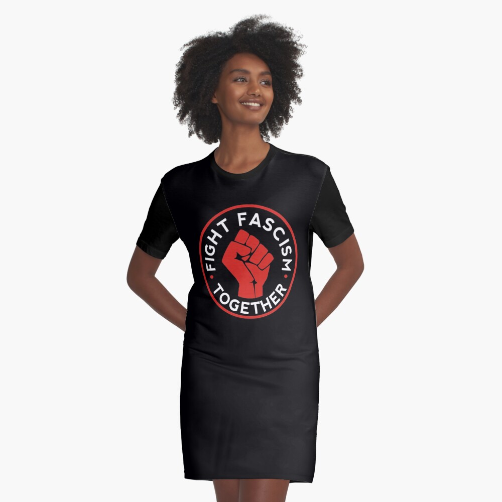 Vista previa del artículo con la obra «Vestido camiseta», diseñado y vendido por JezWeCan.