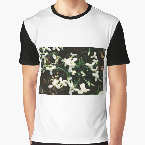 Blurred snowdrops on analogue film Graphic T-Shirt