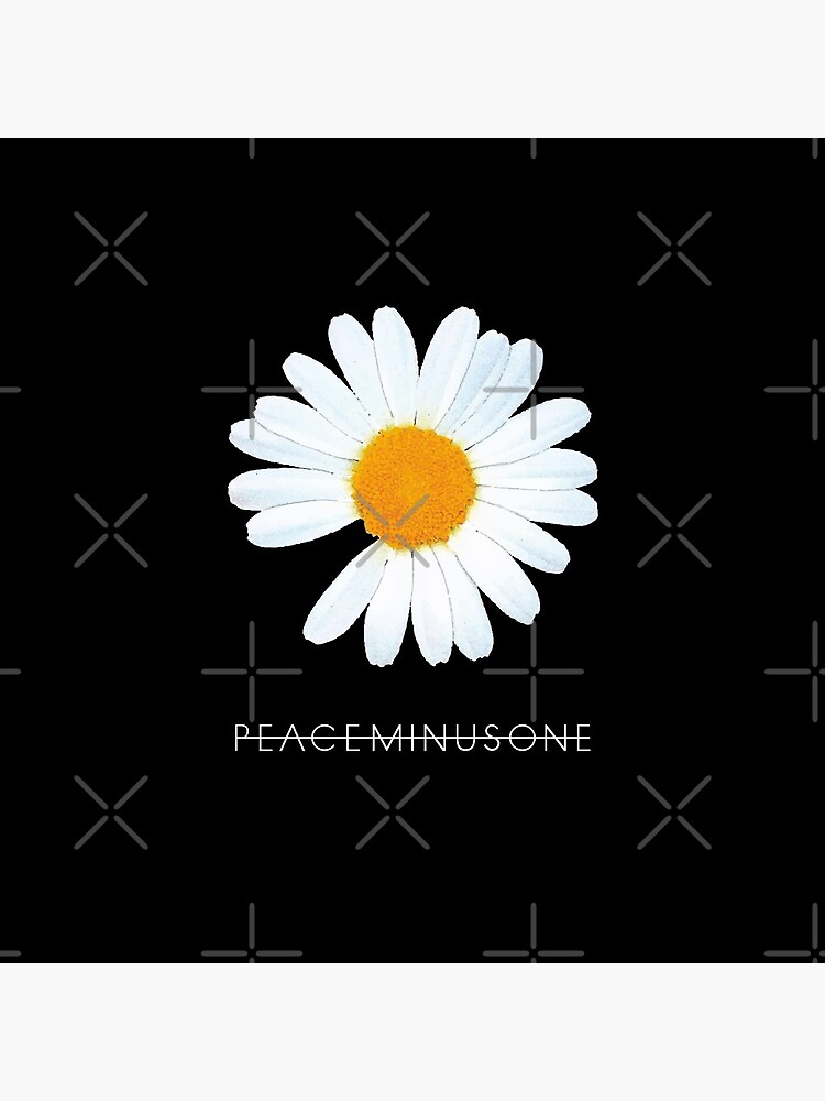 G-Dragon Peaceminusone Daisy Flower (Ania Mardrosyan)