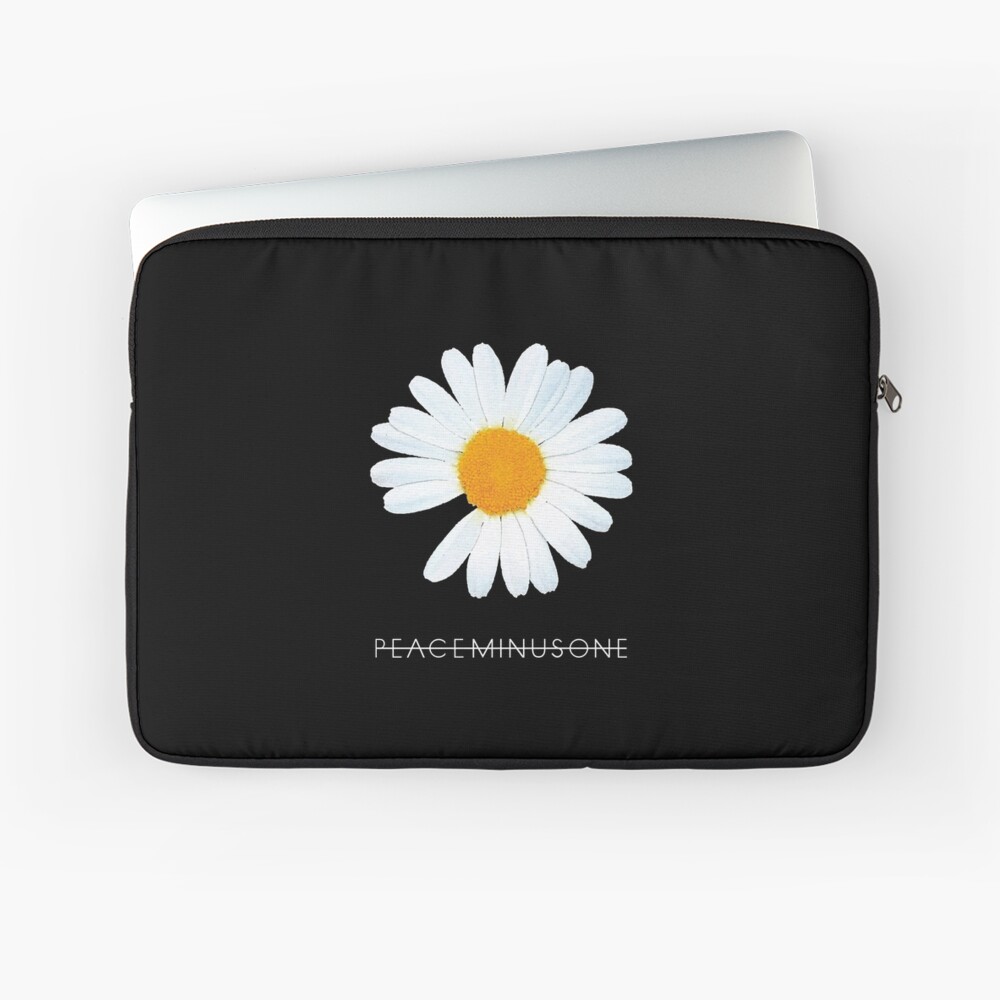 G-Dragon Peaceminusone Daisy Flower (Ania Mardrosyan