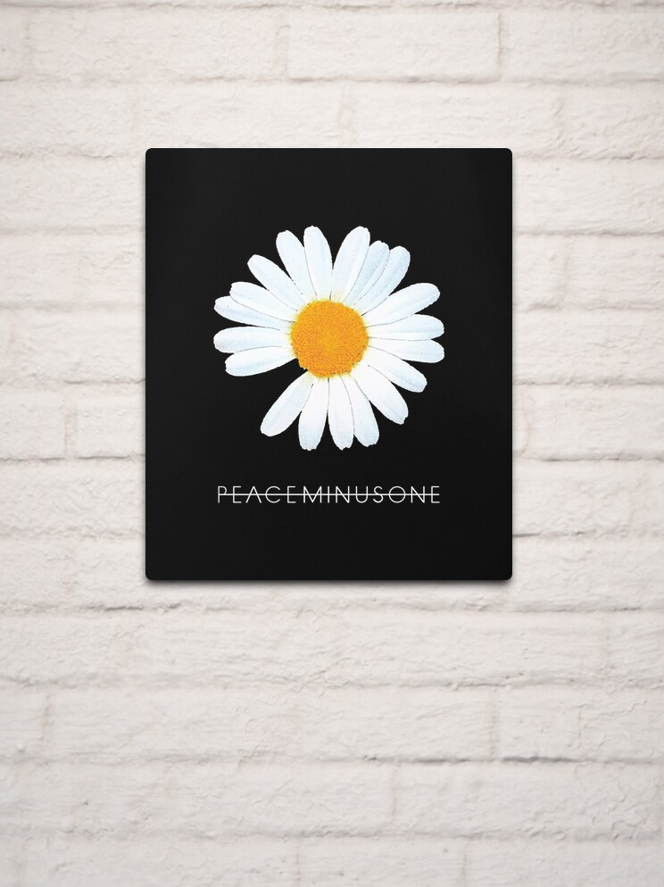 G-Dragon Peaceminusone Daisy Flower (Ania Mardrosyan) | Metal Print