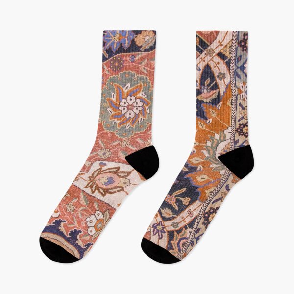 Artikelvorschau, Arabesque Floral IV | Anfang des 17. Jahrhunderts Rich Colors Interlaced Blue Bands Drachen Lions Pattern Rug entworfen und verkauft von vintagepatterns.