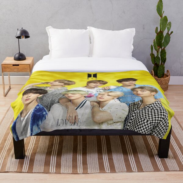 BTS LIGHTS Throw Blanket