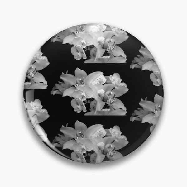 Artikelvorschau, Eine weiße Orchideen-Hochzeit - B / W entworfen und verkauft von Michael May.