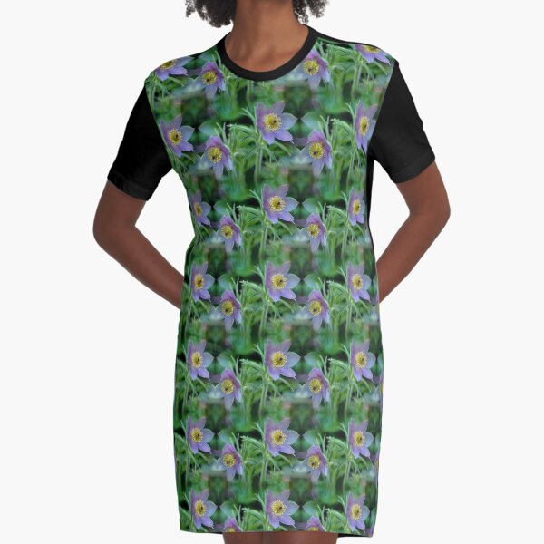 Pasque Flower Pattern Graphic T-Shirt Dress