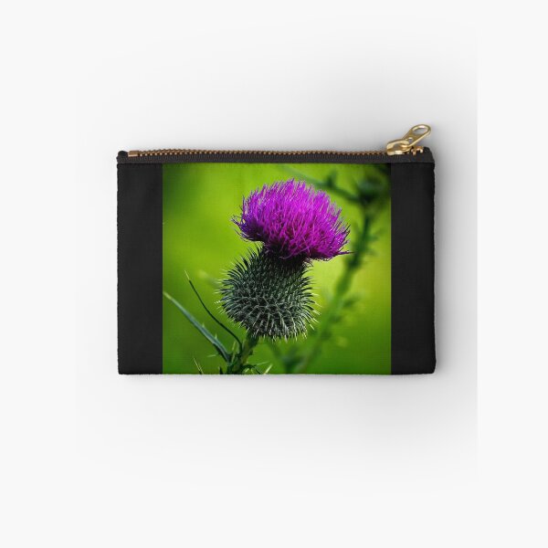Artikelvorschau,  2011. *
* Top Ten in der "Thistles and Burrs" -Herausforderung in _Live entworfen und verkauft von Lois  Bryan.