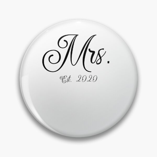 Artikelvorschau, Kalligraphie Mrs. Est. 2020 Passende Geschenke für Braut und Bräutigam entworfen und verkauft von TNDesignStudio.