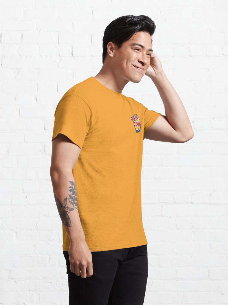 "BURGER TOWN Yellow" Tshirt by xSMxSerena Redbubble