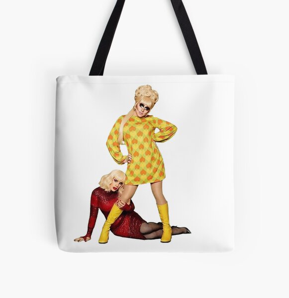 Aperçu de l'œuvre Trixie & Katya créée et vendue par ShopShoopaloopa.