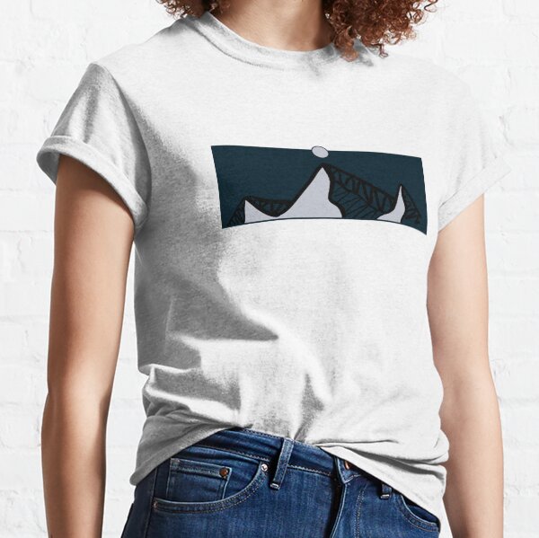 Minimal Mountains at night Classic T-Shirt