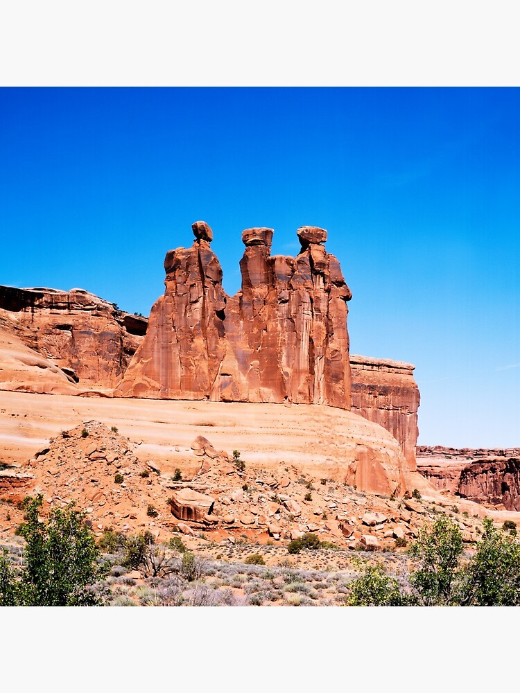 Three Gossips Formation by anatudor